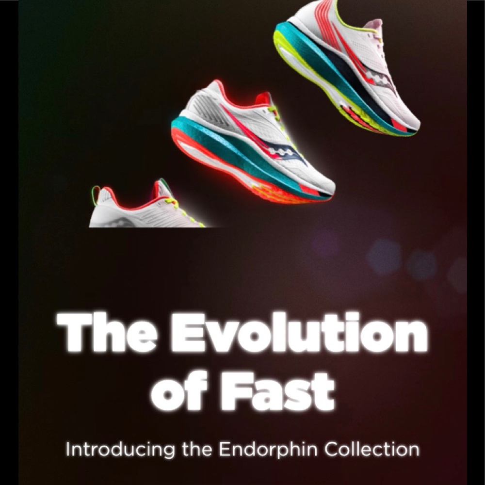 Saucony Endorphin Pro CARBON PLATE